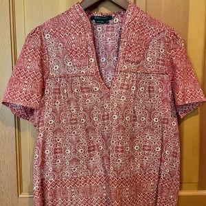 BCBG Maxazria short sleeve top